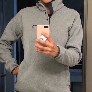 Patagonia Lightweight pullover sweater. Grey. M.